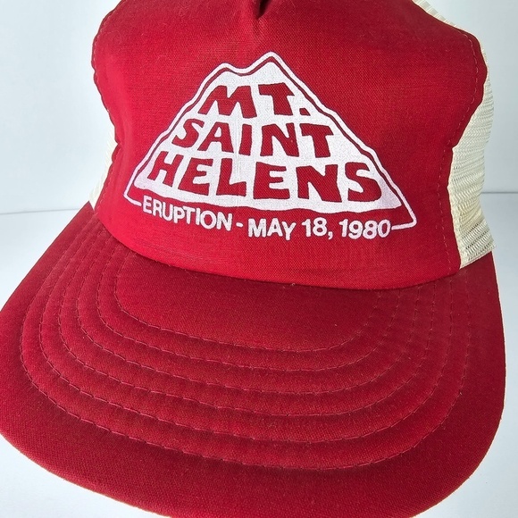 Mt.Saint Helens Other - Vintage 80’s Mt. Saint Helens Volcano Eruption Trucker SnapBack Hat.